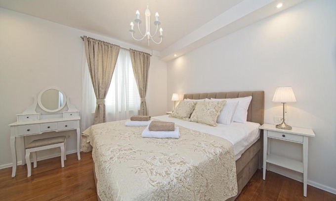 Hodilje Apartment | Apartment Marangun