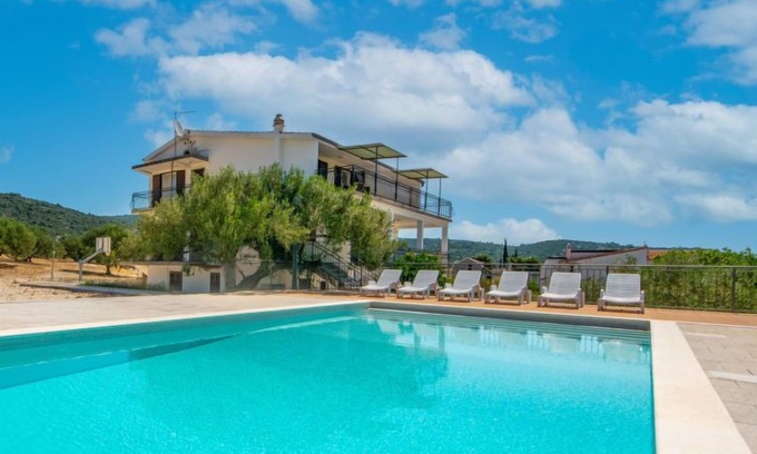 Vinisce Apartment | Apartment Maslina in Vinišće - 4 persons, 2 bedrooms