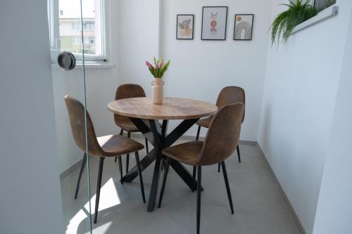 Canton 10 Apartment | Apartment Milla