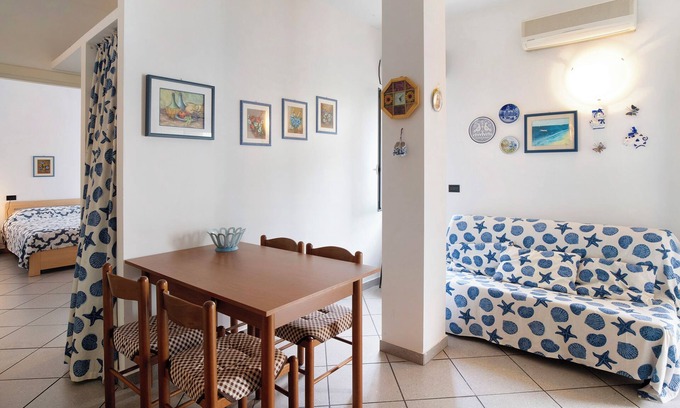 Alassio Apartment | Apartment 'Mirafiori' with Air Conditioning