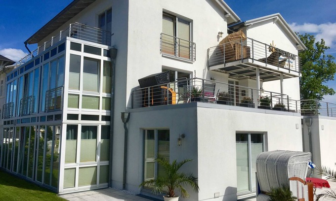 Sassnitz Apartment | Apartment No. 10 in the sun - App. 10 - Penthouse/4 pers