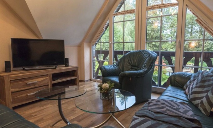 Burg Apartment | Apartment No. 4 Ferienidyll "An der Großen Wildbahn"