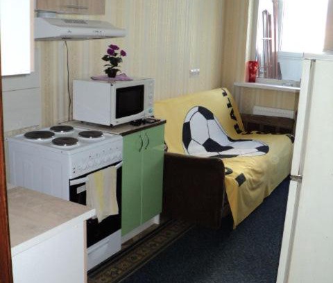 Pozniaky Apartment | Apartment on Mykhaila Drahomanova 2