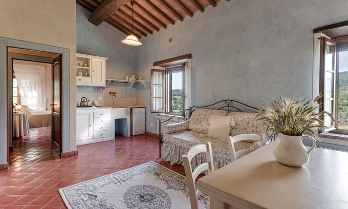 Simignano Apartment | Apartment overlooking the Sienese hills, swimming pool and free wi-fi