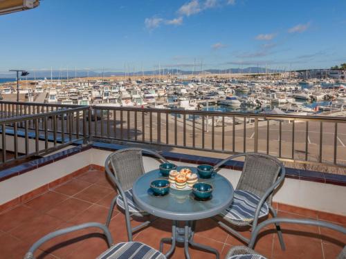 L'Escala Apartment | Apartment Port L'escala-1 by Interhome