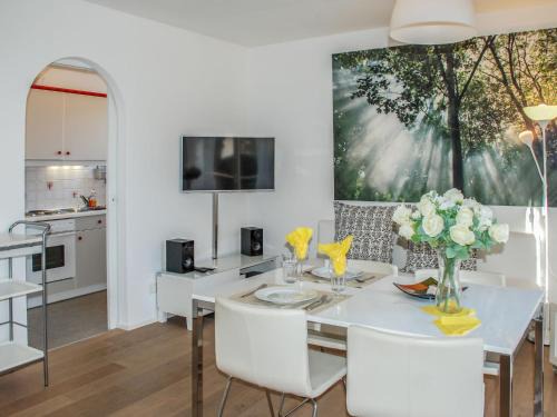 Ascona Apartment | Apartment Residenza Corallo-16 by Interhome