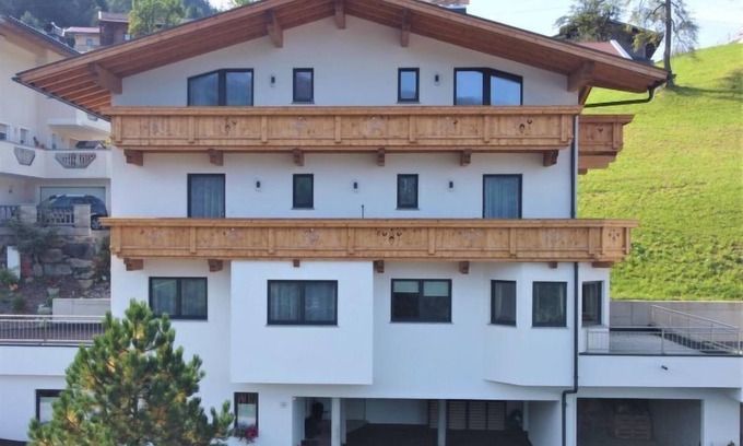 Hainzenberg Apartment | Apartment Rosina by Interhome