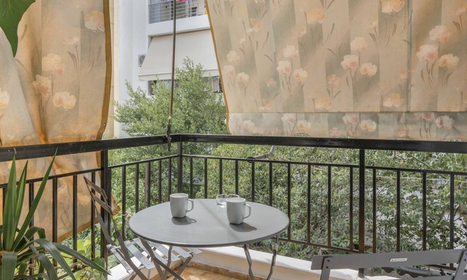 New Kypseli Apartment | Apartment 'S K Free Indoor Parking' with Balcony, Wi-Fi and Air Conditioning