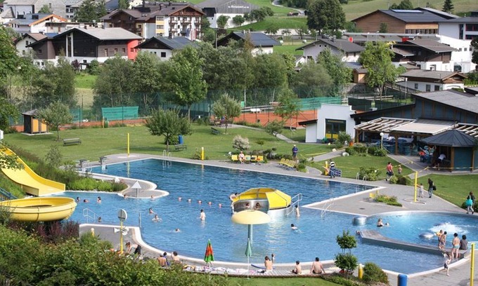 Leogang Apartment | Apartment Salzburg - Apartment house Bergblick