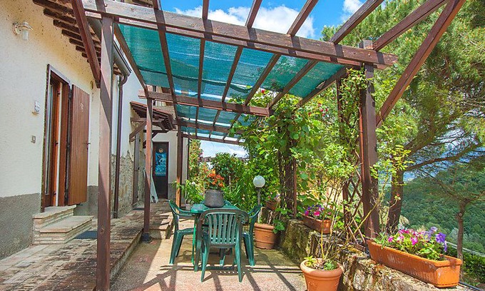 Bettona Apartment | Apartment Sambrone in Passaggio di Bettona - 3 persons, 1 bedrooms