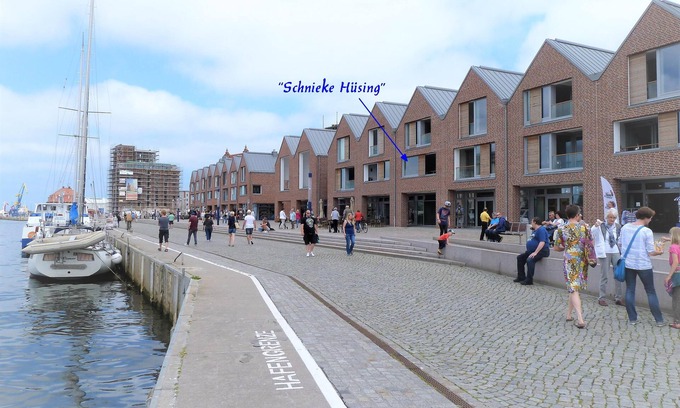 Wismar Apartment | Apartment "Schnieke Hüsing" directly at the old harbor of Wismar with parking in front of the house