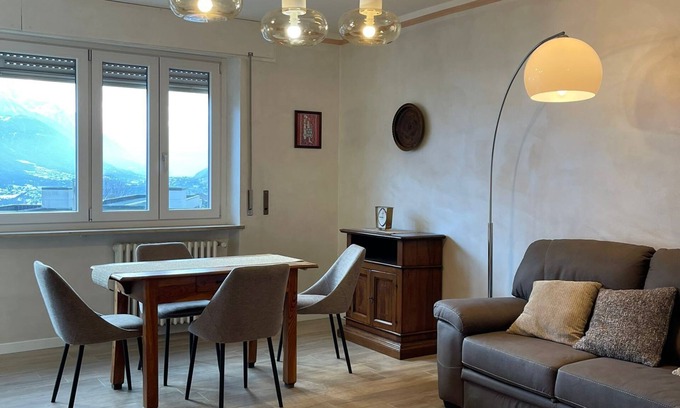 Saint-Vincent Apartment | Apartment 'Solange Saint Vincent' with Mountain View and Balcony