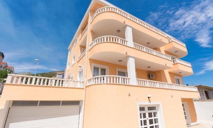 Trogir Apartment | Apartment Sunbreeze