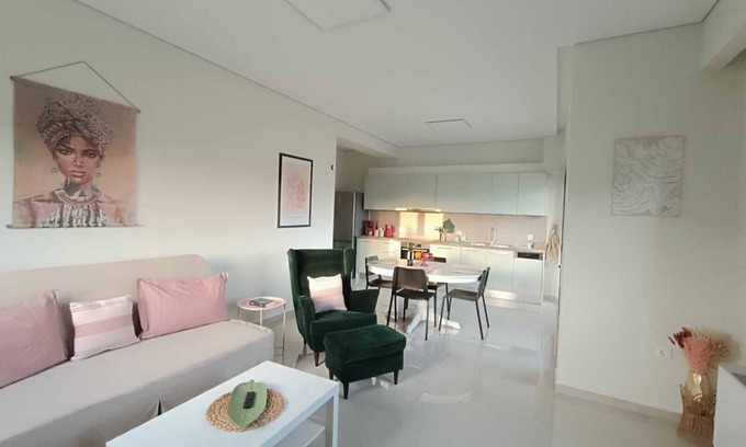 Anavyssos Apartment | Apartment to feel good in