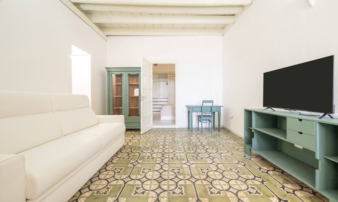 Carloforte Apartment | Apartment 'Tra-monti E Mare' with Sea View, Wi-Fi and Air Conditioning