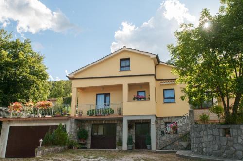 Zvonece Apartment | Apartment Tre Rose