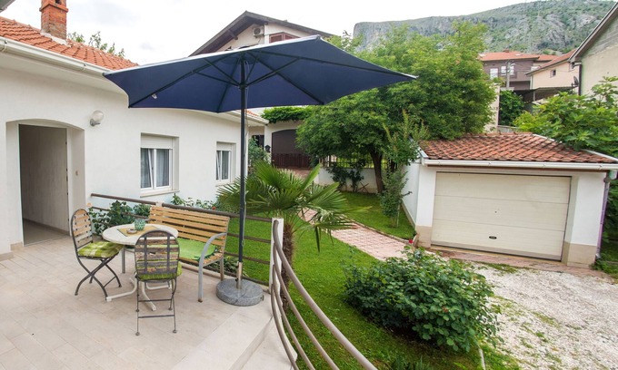 Mostar House | Apartment Tulipan #1