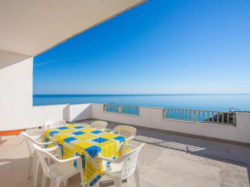 Peschici Apartment | Apartment Villa Teresa by Interhome