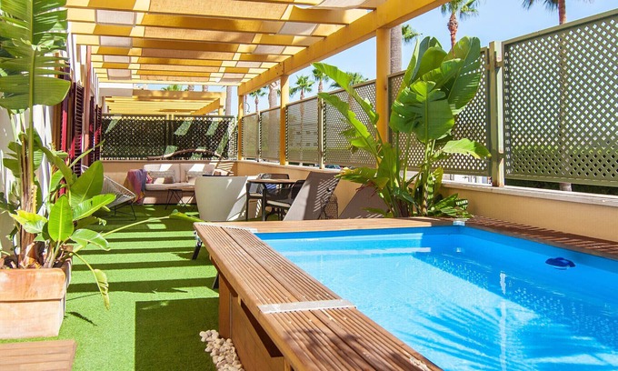 Sotogrande Apartment | Apartment 'Waterfront Polo Royale I' with Private Pool, Wi-Fi and Air Conditioning