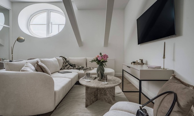 Srodmiescie Południowe Apartment | Apartment with 3 bedrooms in the city center