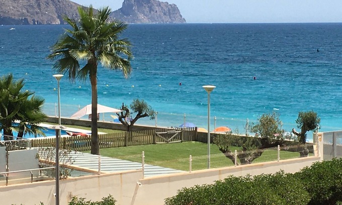 Altea Apartment | Apartment with breathtaking sea and mountain views at Cap Negret in Altea