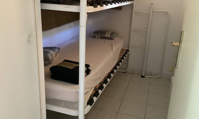 Espero-Pax Apartment | Apartment with sea view and 5 minutes from the beach