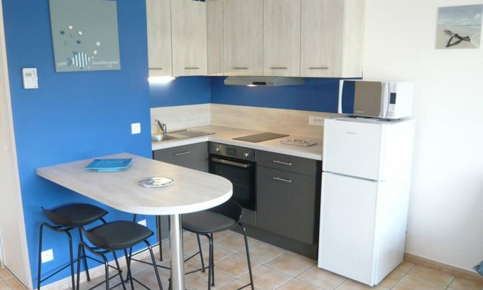 Barfleur Apartment | Apartment with garden in Barfleur, near the center