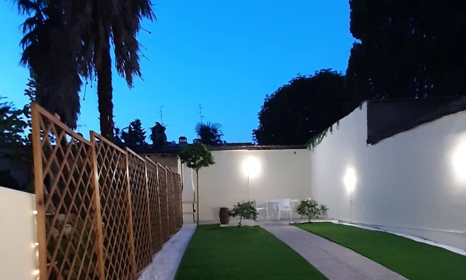 Santo Spirito Apartment | Apartment with garden ideal for families and for those traveling by car