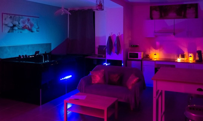 Malissard Apartment | Apartment with private SPA (spa, sauna) in Valencia