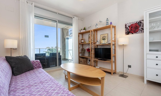 Miami Platja Apartment | Apartment with sea views and beach access