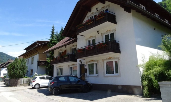 Doebriach Apartment | Apartment Zirbenduft holiday home five senses