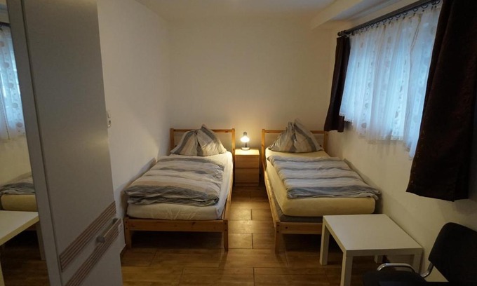 Leitendorf Apartment | Apartment Zirkusstraße