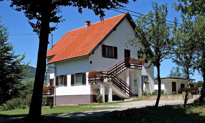 Smoljanac House | Apartments and rooms with parking space Smoljanac, Plitvice - 5194