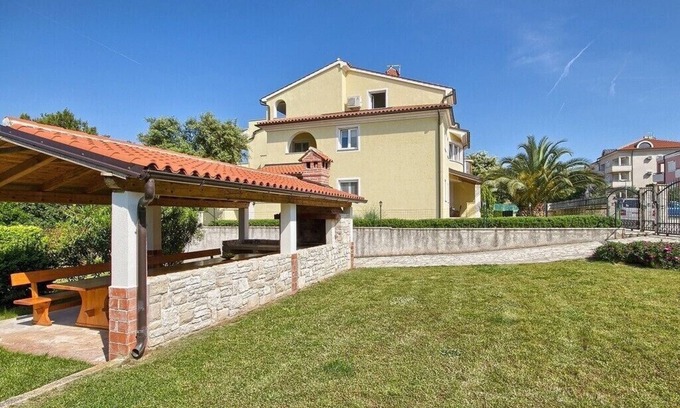 Premantura Apartment | Apartments Anton, (13976), Premantura, hr