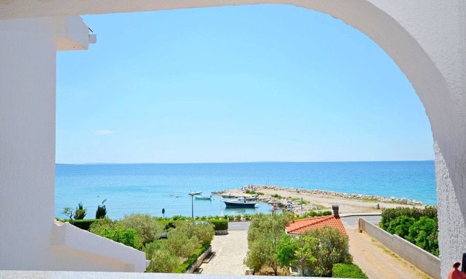 Novalja Apartment | Apartments Daniela Della (58081-A1) - Novalja - island Pag