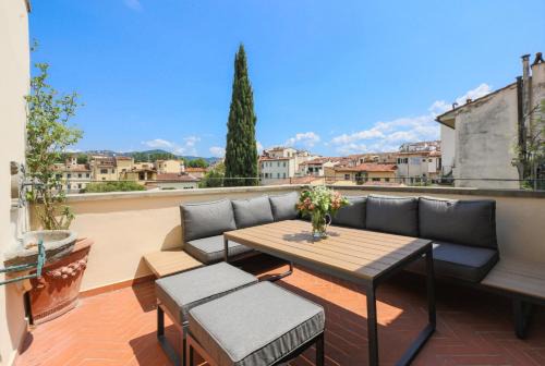 Santissima Annunziata Apartment | Apartments Florence- Alfieri Prestige with terrace