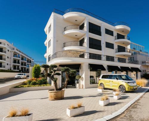 Chernomorets Apartment | Apartments in complex PANORAMA