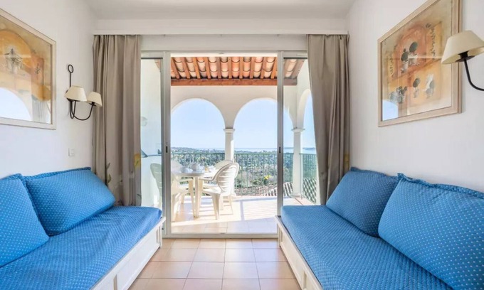 Les Restanques Apartment | Apartments in the Restanques of the Gulf of St Tropez - maeva Home - Apartment for 4 people with sea view terrace