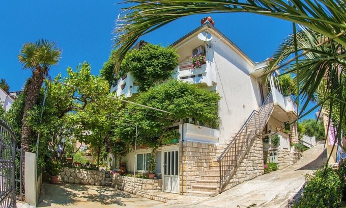 Novalja Apartment | Apartments Katica, (15064), Novalja, Croatia