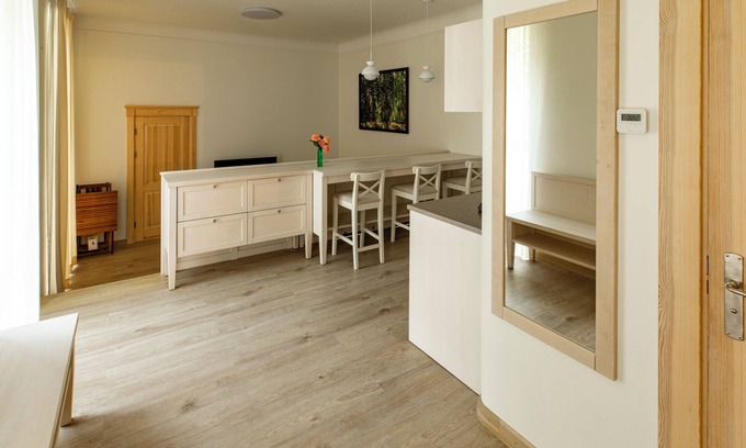 Maskavas Forstate Apartment | Apartments of Vilhelm. Free parking. Apartment by Daugavas promenade.
