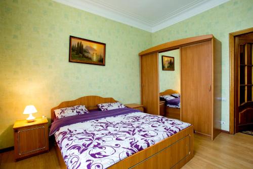 Mykolaiv Apartment | Apartments on Bolshaya Morskaya 65