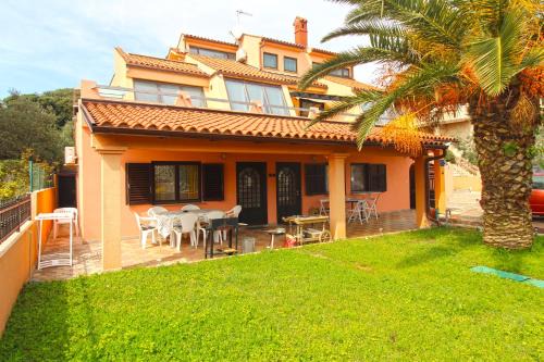 Pjescana Uvala Apartment | Apartments Richard 2319