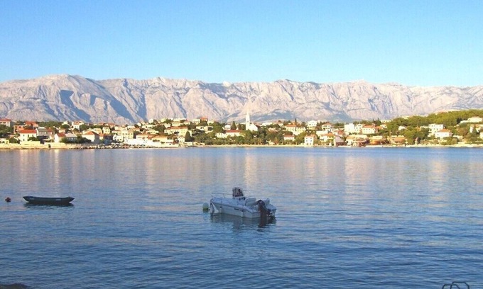 Selca Apartment | Apartments Tončica, (2964), Selca, hr