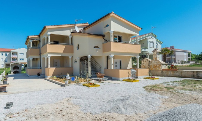 Privlaka Apartment | Apartments Ujakovic
