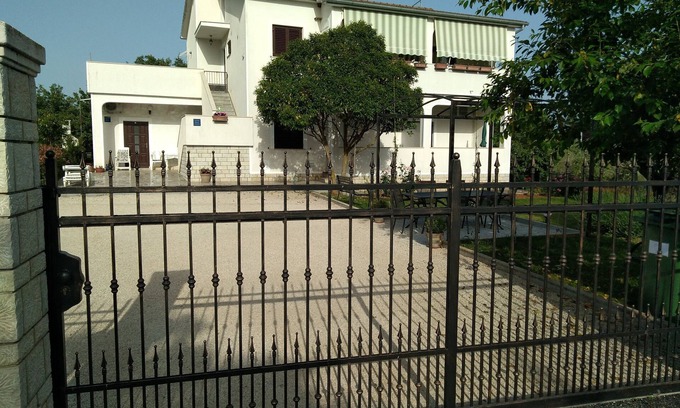 Veleniki Apartment | Apartments VESNA (78301-A2) - Porec