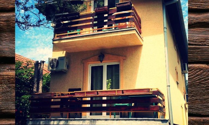 Veliko Gradiste Apartment | Apartments Vila Borova