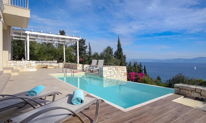 Katsimatika Villa | Apeiron II Villa by PaxosRetreats