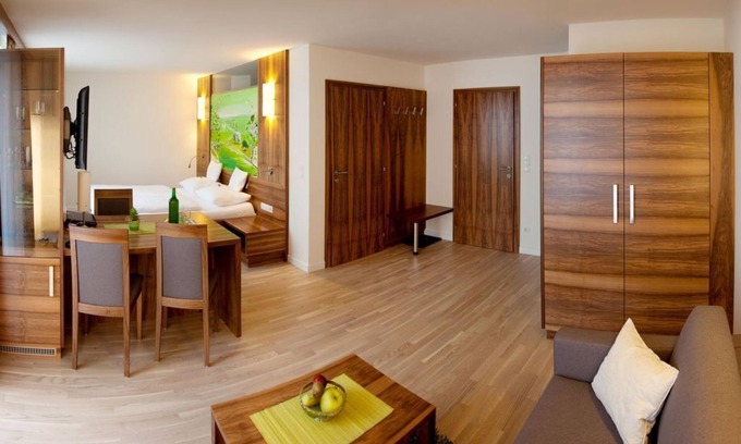 Bad Waltersdorf House | Apfelsuite ab 3 Nächte Halbpension - Hotel-restaurant Teuschler-mogg