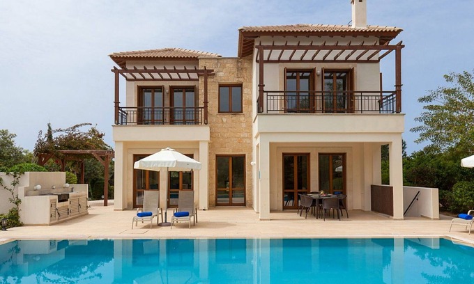 Aphrodite Hills Villa | Aphrodite Hills Superior Villas | Superior Villa 0381 | Air Conditioning | 2.