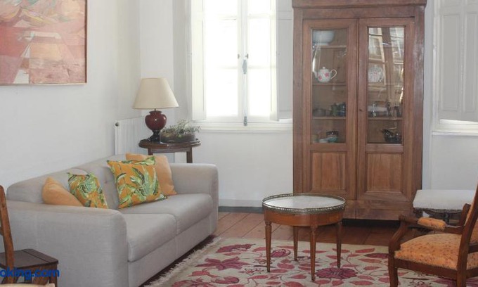 Hotel de Ville - Quinconces Apartment | Appart Sainte Catherine